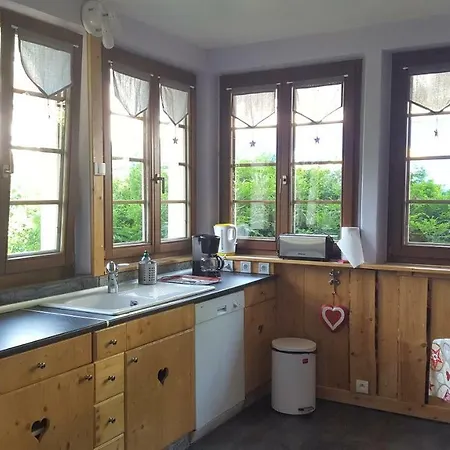 בית נופש La Zaubette 8 Personnes לה ברסה